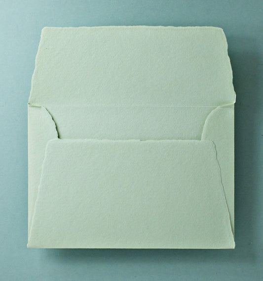 Büttenpapier-Umschlag C5 - Trapezlasche - matcha