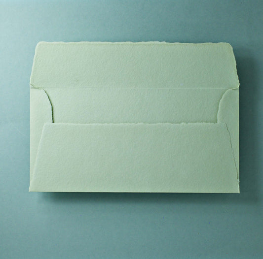 Büttenpapier-Umschlag DIN-lang - Trapezlasche - matcha